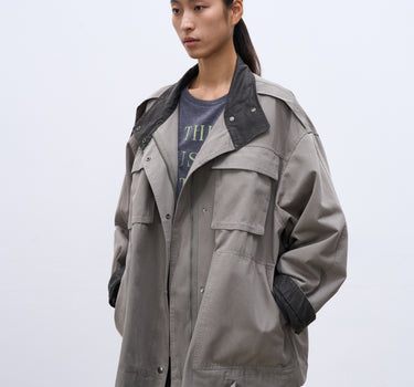 Color-Block Collar Jacket with Modern Edge