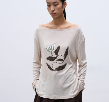 Vintage Off-Shoulder Knit Top with Floral Print