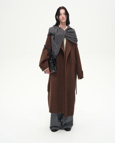 Natural Wool & Silk Wide Lapel Coat | Elegant Warmth