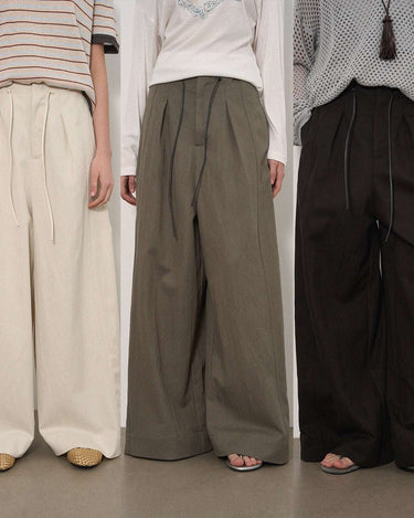 Classic Wide-Leg Pants: A Must-Have for Your Wardrobe