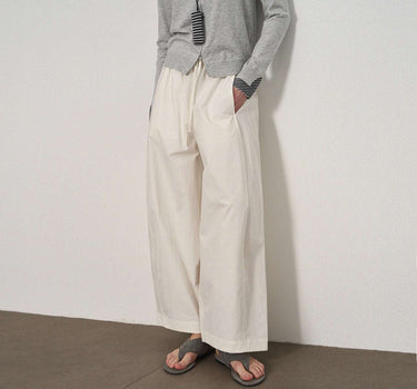 Elastic Waist Curved-Leg Pants