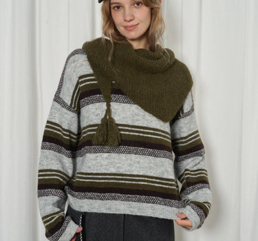 Retro Loose-Fit Triangle Shawl Knit Top