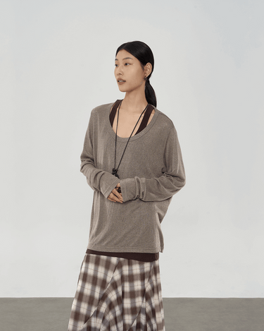 U-Neck Two-Piece T-Shirt Set with Layered Look