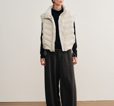 90% Down Stand-Up Collar Quilted Puffer Vest