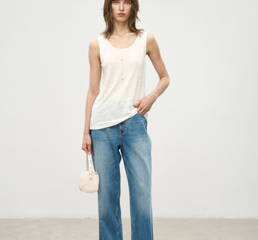 Minimalist Linen U-Neck Undershirt for Summer