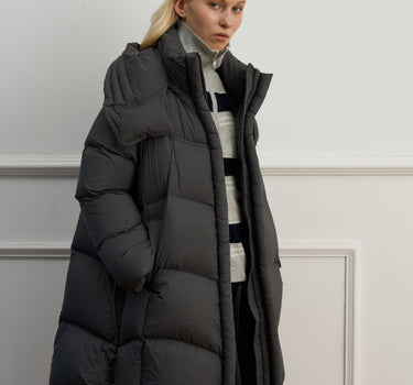 Premium Duck Down Hooded Coat for Effortless Style