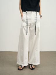 Wide-Leg Pants for Effortless Elegance