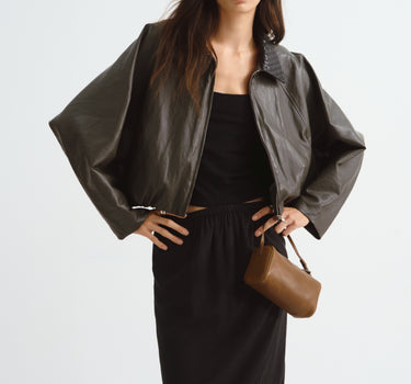 Women’s Sleek Cropped Street-Style Jacket