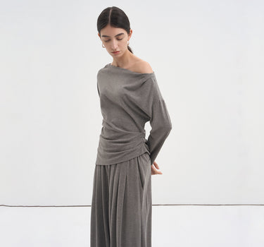 Off-Shoulder One-Shoulder Knit Set