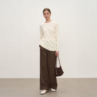 A Wardrobe Essential: Natural Slant Hem Bottoming Shirt
