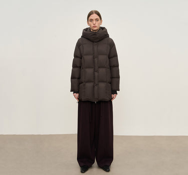 Women’s Elastic Waist Straight-Leg Trousers