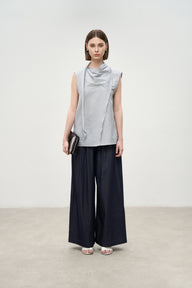 Classic Sleeveless Minimalist Cotton Shirt