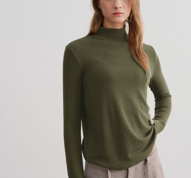 Soft Stretch Mid-Neck Base Layer