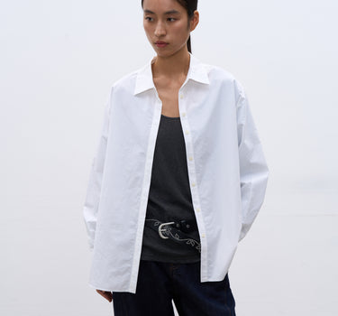 Minimalist Commuter Shirt for Professional Style