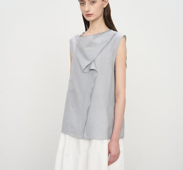 Short-Sleeve Elegant Minimalist Blouse