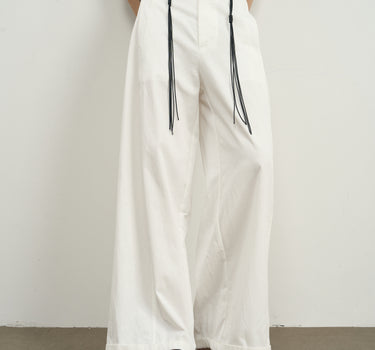 Wide-Leg Pants for Effortless Elegance