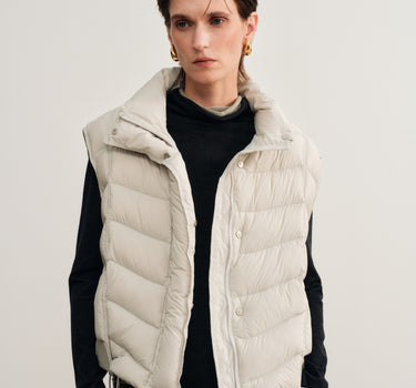 90% Down Stand-Up Collar Quilted Puffer Vest
