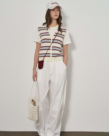 Contrast-Striped Knit T-Shirt: Retro Style, Modern Comfort