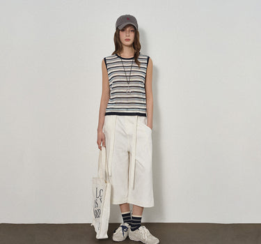 Mid-Length Casual Pants with Wide-Leg Fit