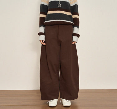 Vintage-Inspired Balloon Fit Trousers