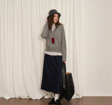 Patchwork V-Neck Knit with Blouse Collar