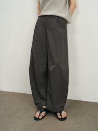 Stylish Work Pants with High-Waist Pleats