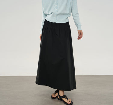 Timeless Pleated Midi Skirt with Slimming Effect
