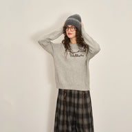 Minimalist Letter Embroidery Knit Sweater