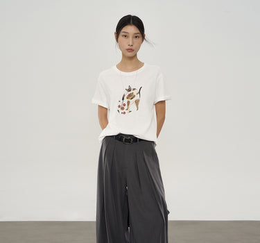 Artistic Cat-Print T-Shirt with Rolled Cuffs