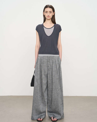 Relaxed-Fit Wide-Leg Pants – Two-Tone Style