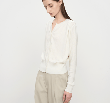 Simple Pleated Knit Sweater – Soft & Elegant