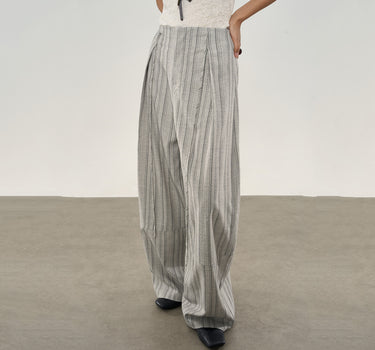 Effortless Striped Trousers for Everyday Wear