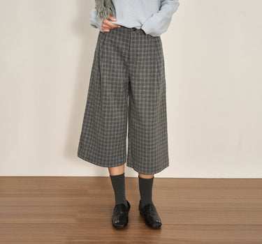 Slimming Straight-Leg Plaid Casual Pants