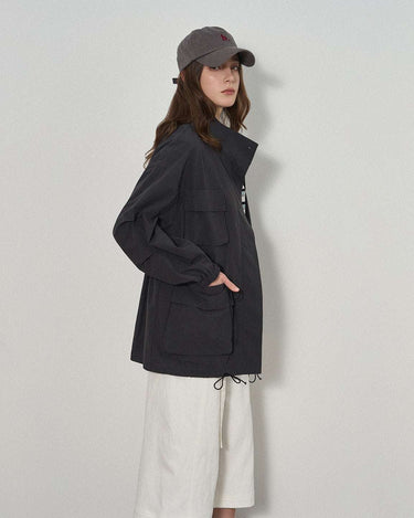 Workwear-Inspired Casual Jacket with Utility Pockets