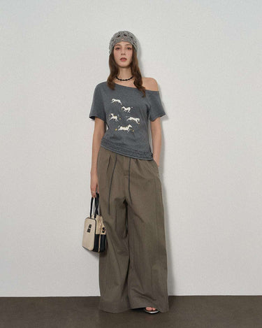 Unique Off-Shoulder Short Sleeve Top with Horse Embroidery