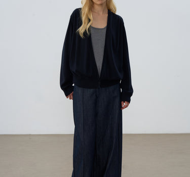 Vintage High-Waisted Wide-Leg Pants with Rolled Hems