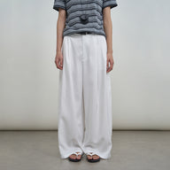 Lantern-Style Wide-Leg Pants for Effortless Style
