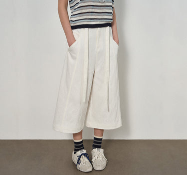 Mid-Length Casual Pants with Wide-Leg Fit