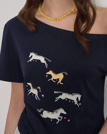 Unique Off-Shoulder Short Sleeve Top with Horse Embroidery