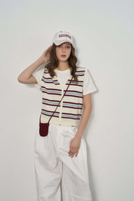 Contrast-Striped Knit T-Shirt: Retro Style, Modern Comfort