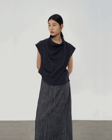 Drapey Puff Collar Sleeveless T-Shirt