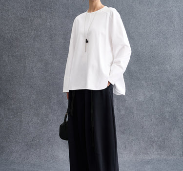 Minimalist Relaxed-Fit Everyday Blouse