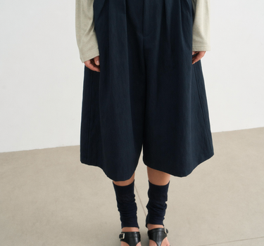 Relaxed Pleated Casual Pants
