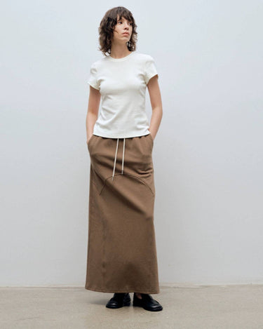 Rear Slit Half-Body Skirt | Chic & Sophisticated