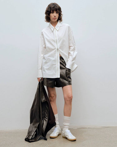 Vintage Leather Shorts with Workwear Details for Effortless Style