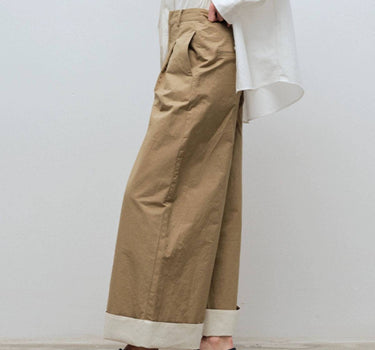 Vintage-Inspired Loose Pants | Timeless Comfort