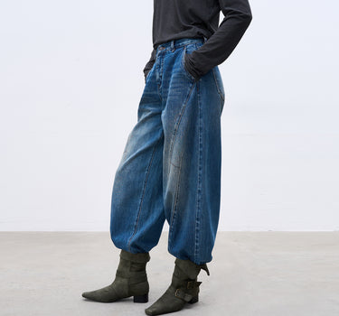 Women’s Curved-Leg Retro Denim Pants